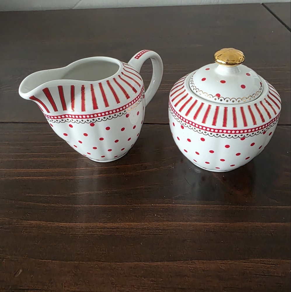 Grace Teaware Josephine Porcelain Sugar & Creamer Set - Red - Picture 2 of 6
